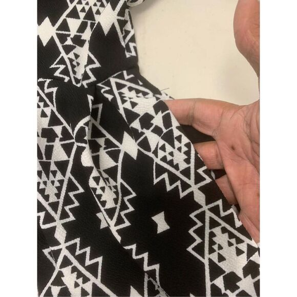 Cute Lularoe Dress - Picture 3 of 6